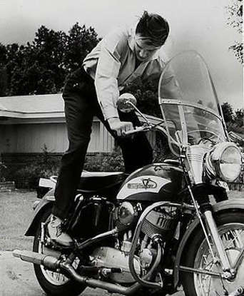 Elvis Starting his 1956 Harley Davidson KHK.jpg